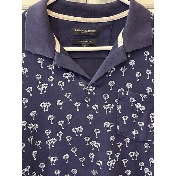 Banana Republic Polo Men Size Medium M Luxury Touch cotton Blue palm - Picture 4 of 15